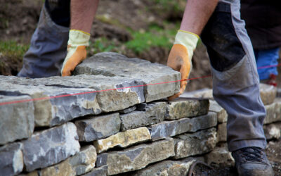 Rénovation de restanques en pierre à Bandol : reconstruire des murs après les fortes pluies du Var